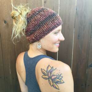 Messy Bun Hat Chunky Knitting Pattern
